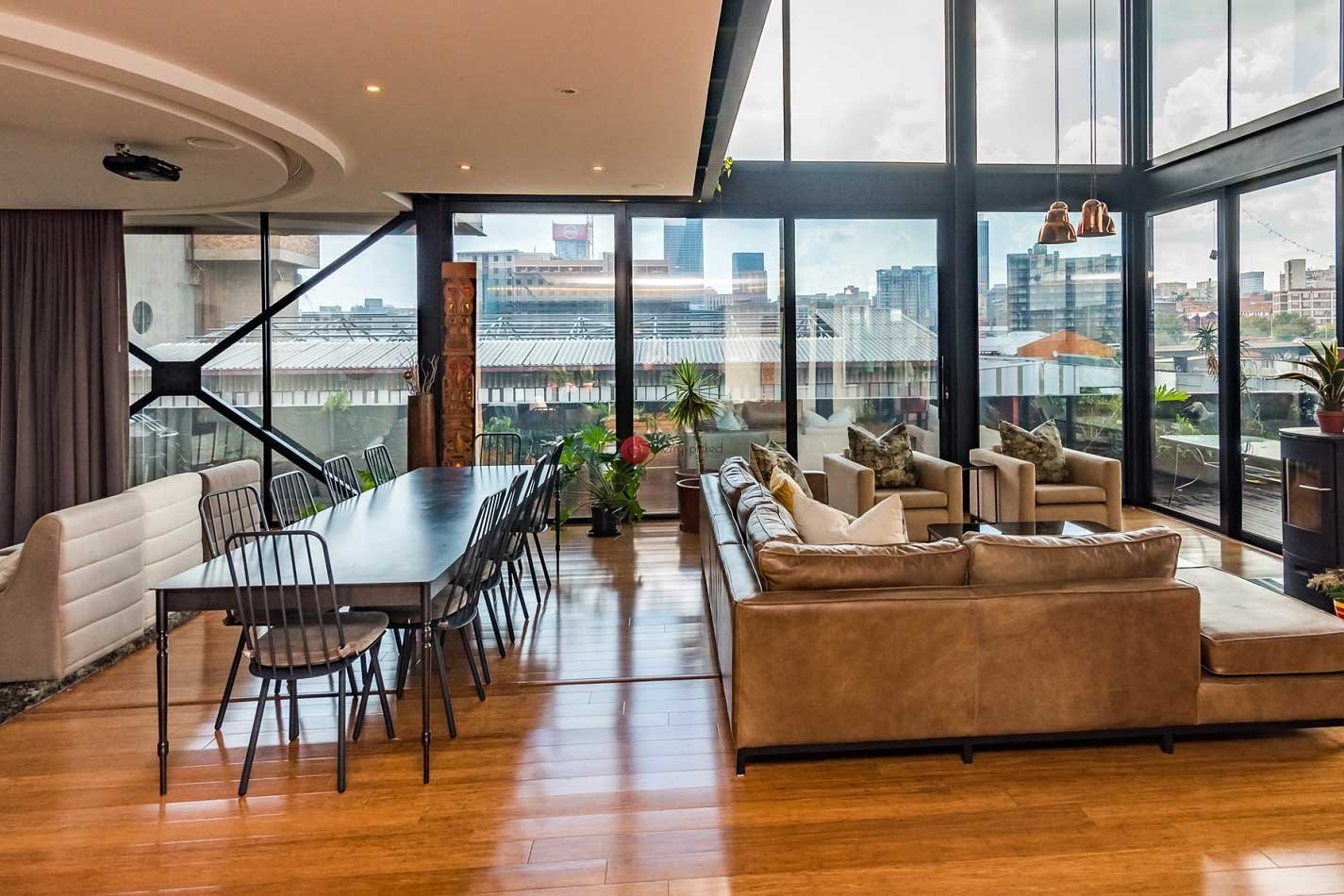 Fox Street Studios - BrownPages® - Travel Directory